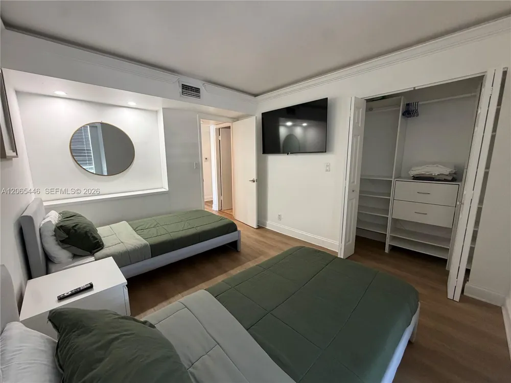 2903 Miami Beach Blvd #201 North Miami Beach, FL 33160
