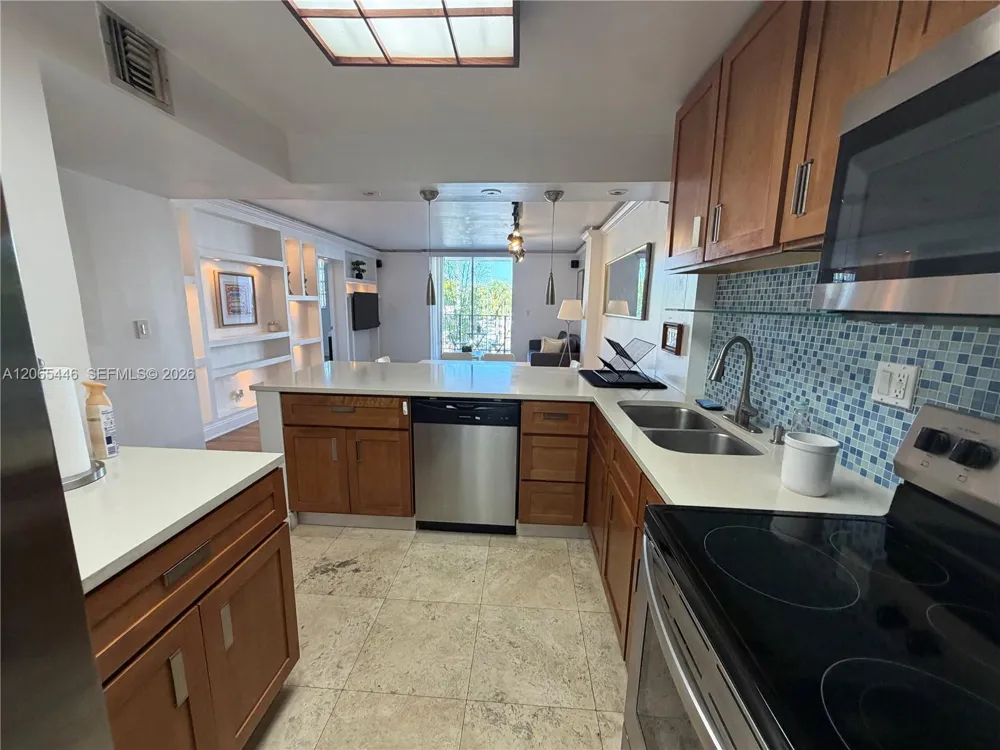 2903 Miami Beach Blvd #201 North Miami Beach, FL 33160