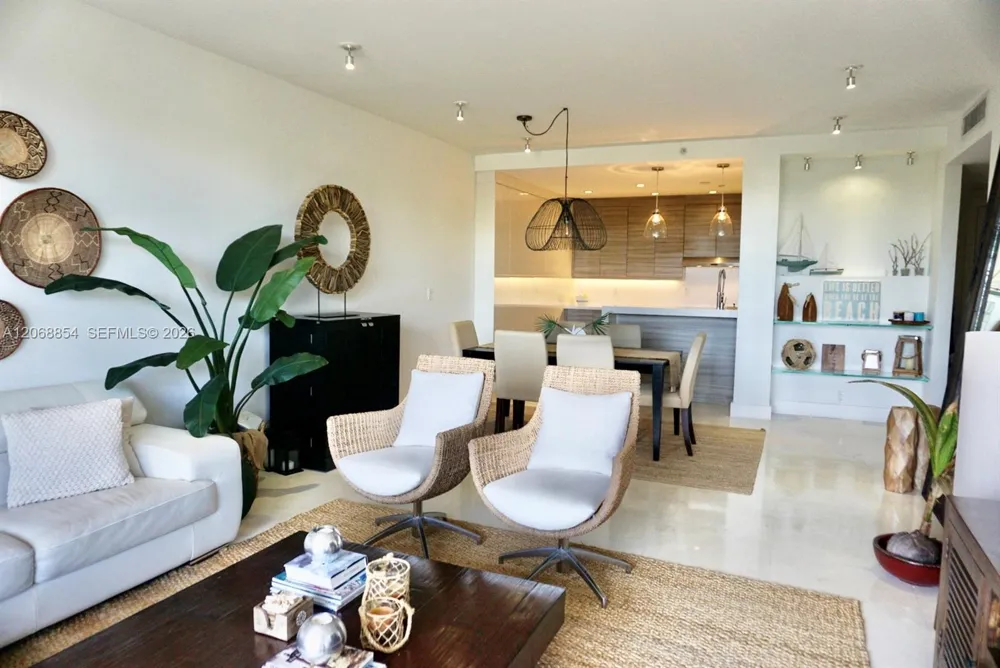 151 Crandon Blvd #341 Key Biscayne, FL 33149