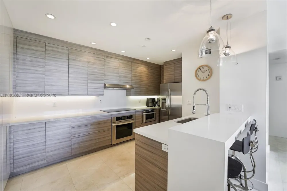 151 Crandon Blvd #341 Key Biscayne, FL 33149