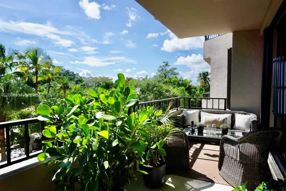 151 Crandon Blvd #341 Key Biscayne, FL 33149