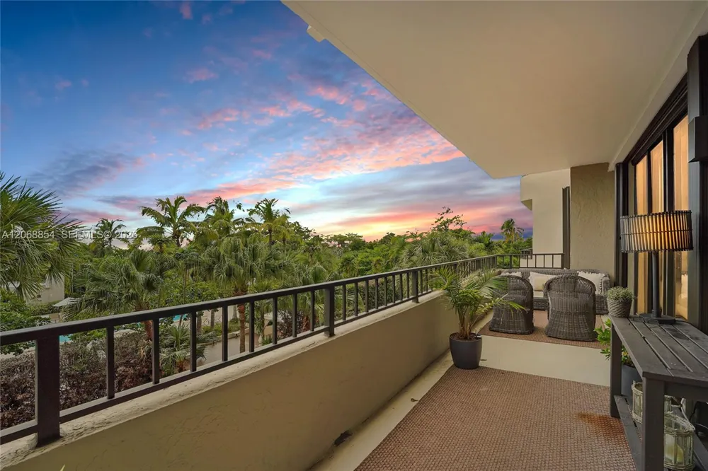 151 Crandon Blvd #341 Key Biscayne, FL 33149