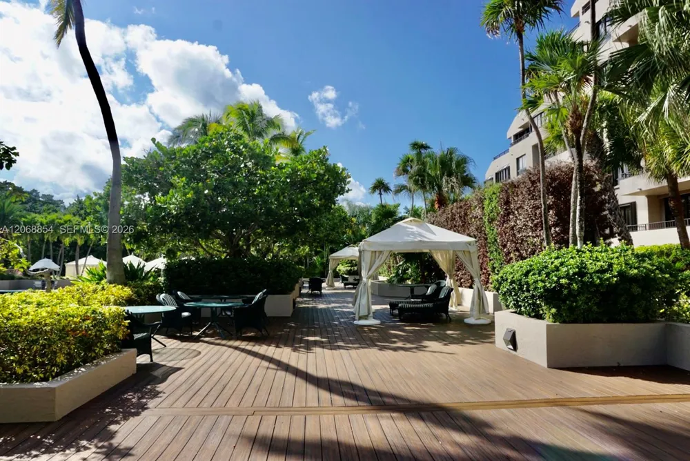 151 Crandon Blvd #341 Key Biscayne, FL 33149