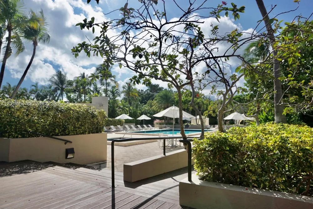 151 Crandon Blvd #341 Key Biscayne, FL 33149