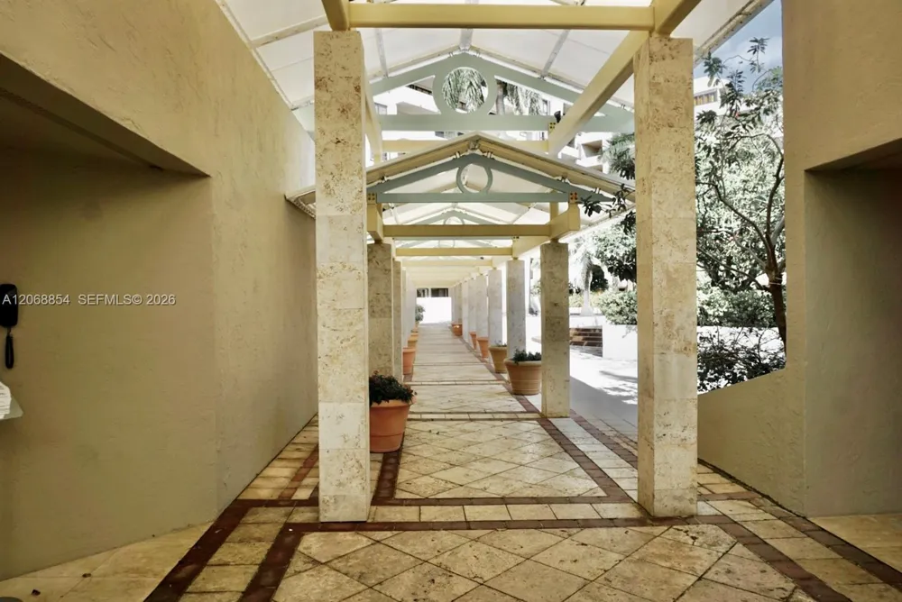 151 Crandon Blvd #341 Key Biscayne, FL 33149