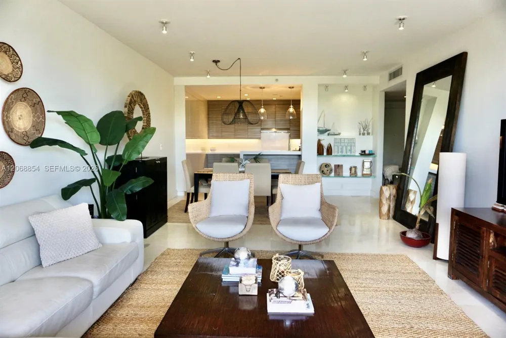 151 Crandon Blvd #341 Key Biscayne, FL 33149