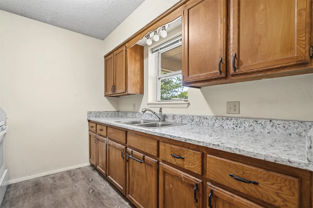 10399 Allen Road Marietta, OK 73448