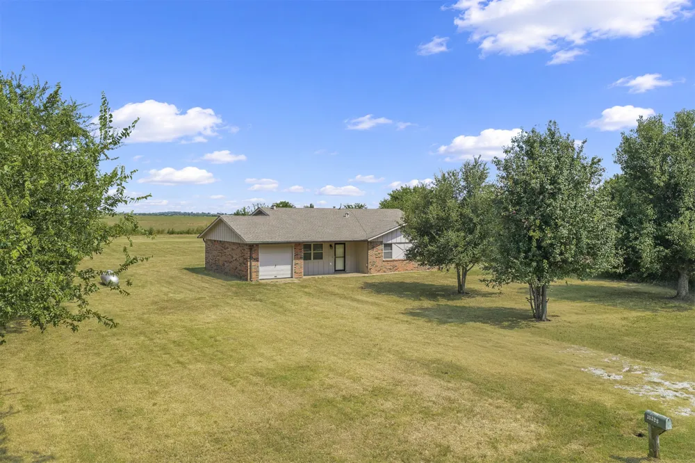 10399 Allen Road Marietta, OK 73448