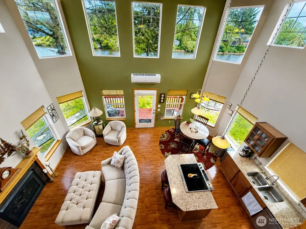 522 Point Brown Avenue SE Ocean Shores, WA 98569