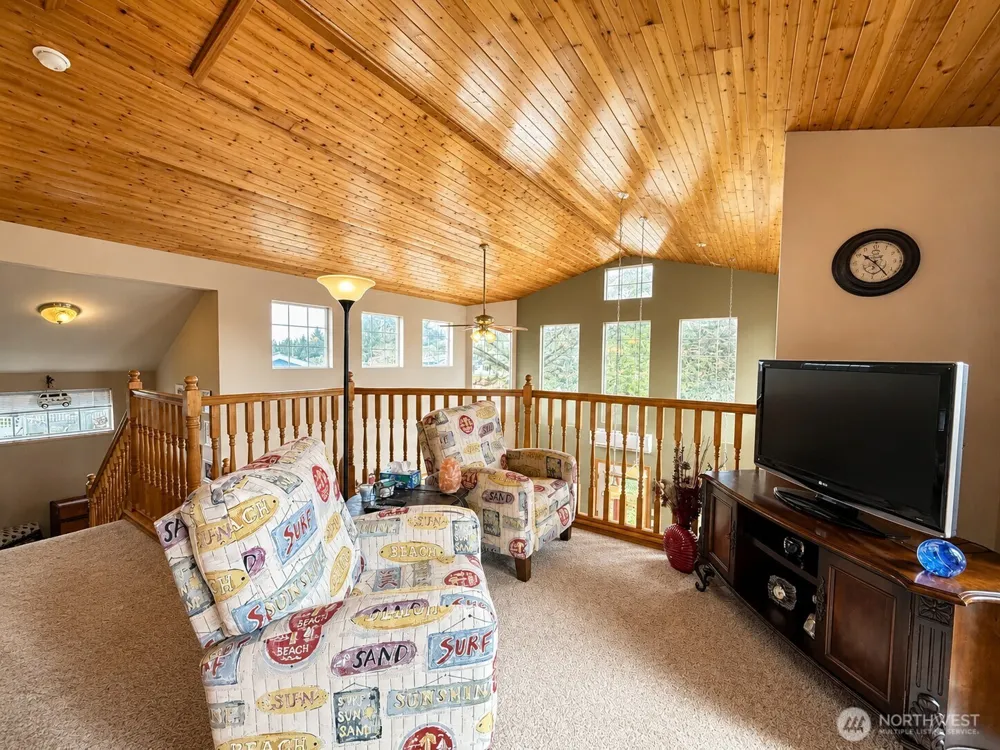 522 Point Brown Avenue SE Ocean Shores, WA 98569