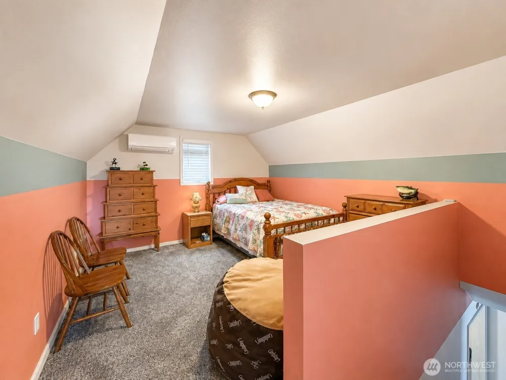 522 Point Brown Avenue SE Ocean Shores, WA 98569