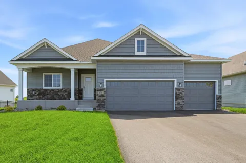 676 Goldenrod Court