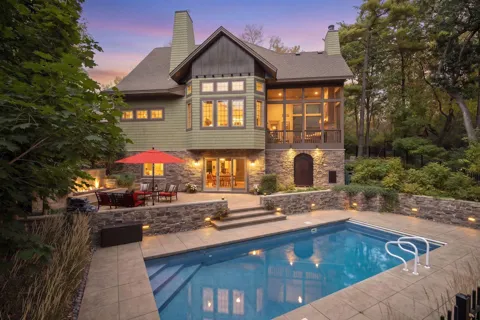 2647 Plymouth Road