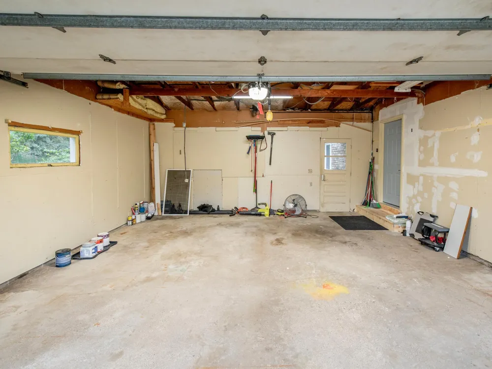 1801 River Hills Drive Burnsville, MN 55337