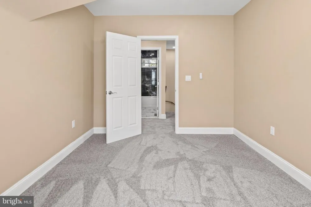 1018 WILMINGTON AVENUE Baltimore, MD 21223