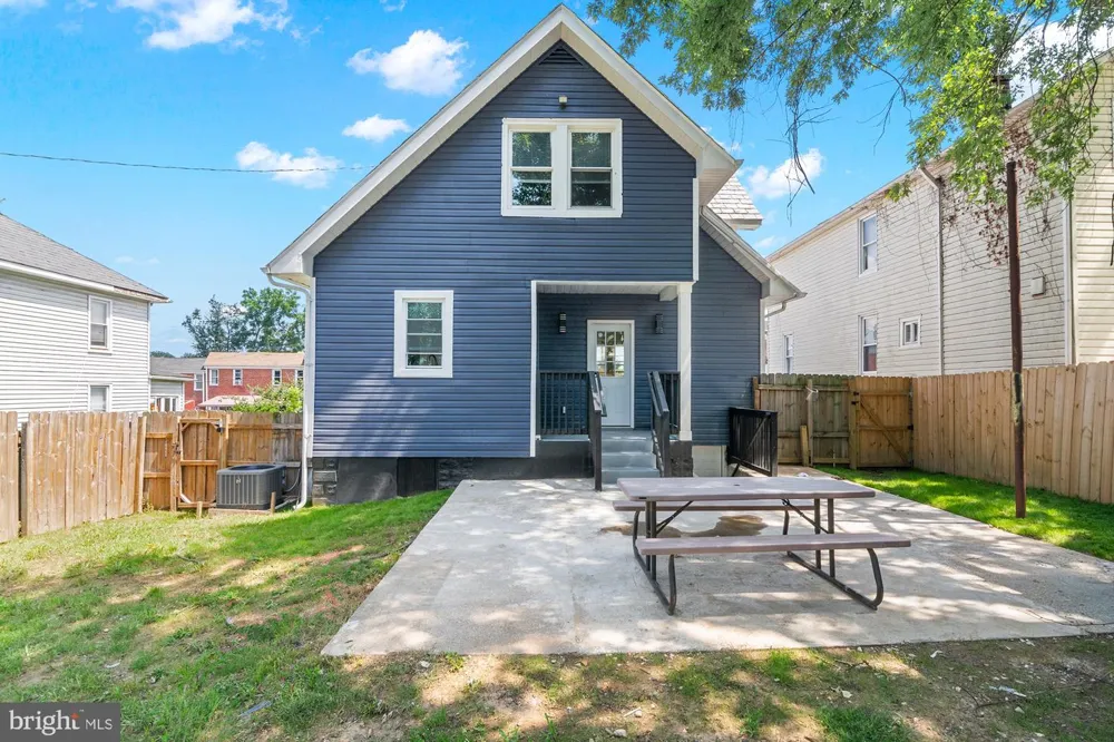 1018 WILMINGTON AVENUE Baltimore, MD 21223