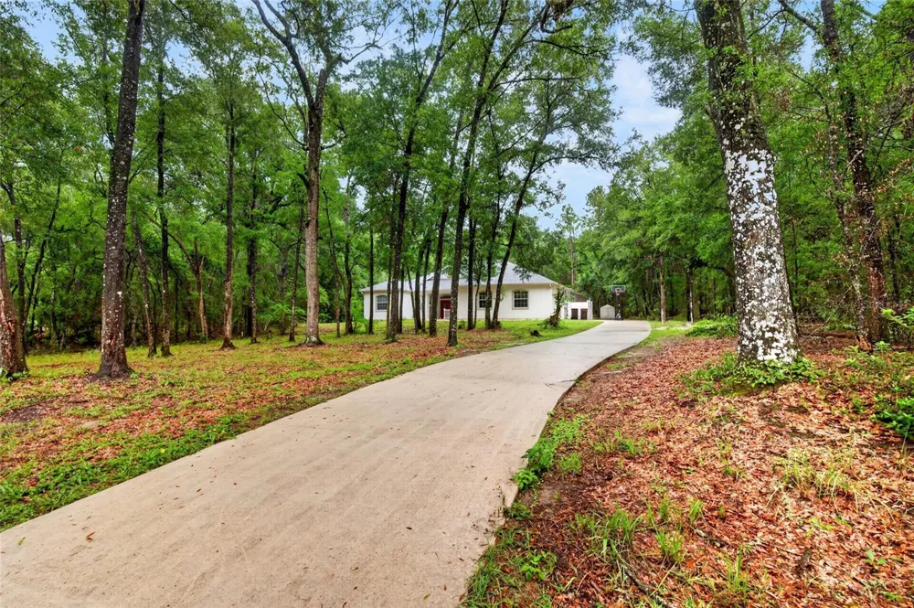 7550 SW 185TH CIRCLE Dunnellon, FL 34432