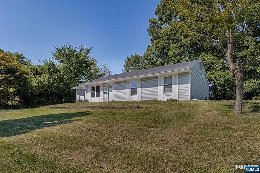 329 Columbia Avenue Stratford, NJ Other