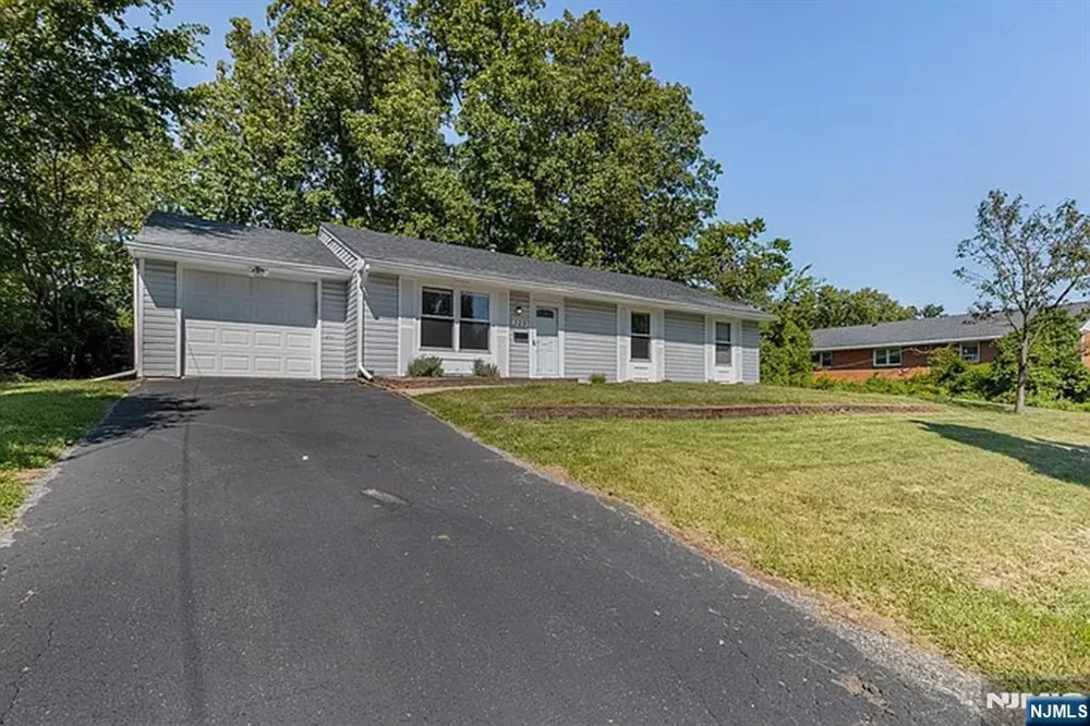 329 Columbia Avenue Stratford, NJ Other
