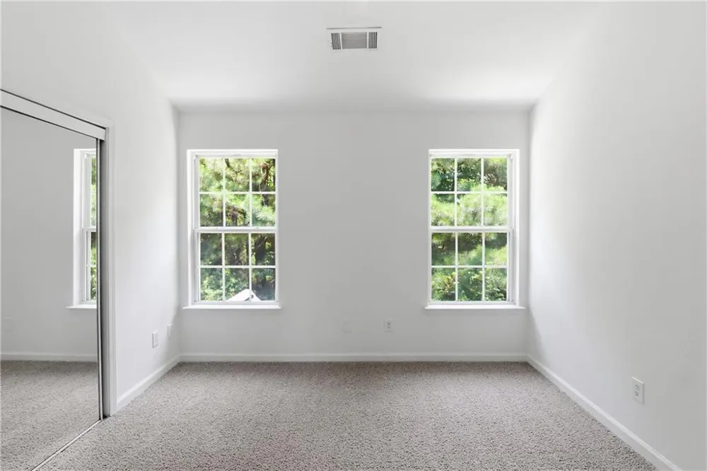 7062 Brookview Creek Riverdale, GA 30274