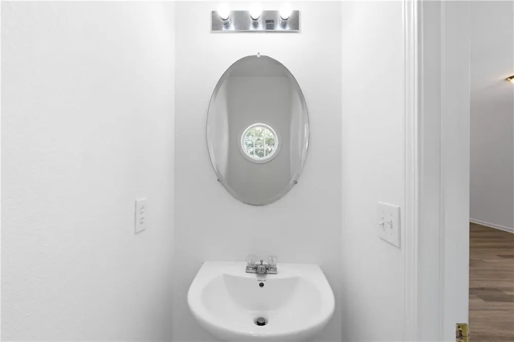 7062 Brookview Creek Riverdale, GA 30274