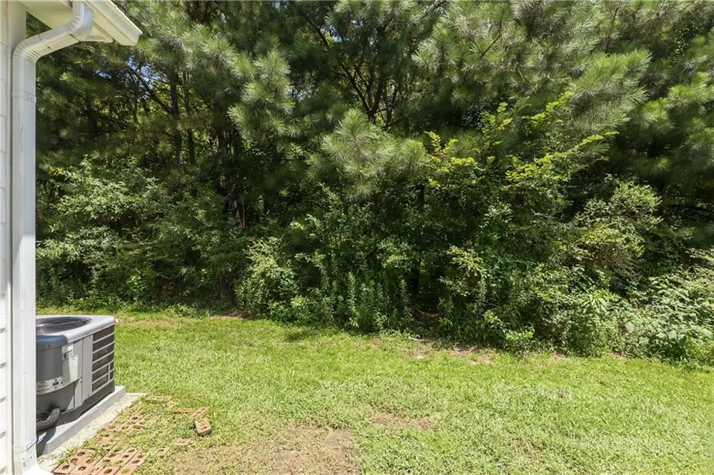 7062 Brookview Creek Riverdale, GA 30274