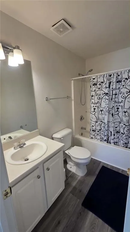 4210 Oakwood Rd #B2 Oakwood, GA 30566