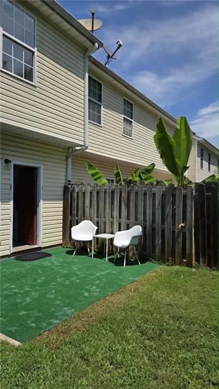 4210 Oakwood Rd #B2 Oakwood, GA 30566