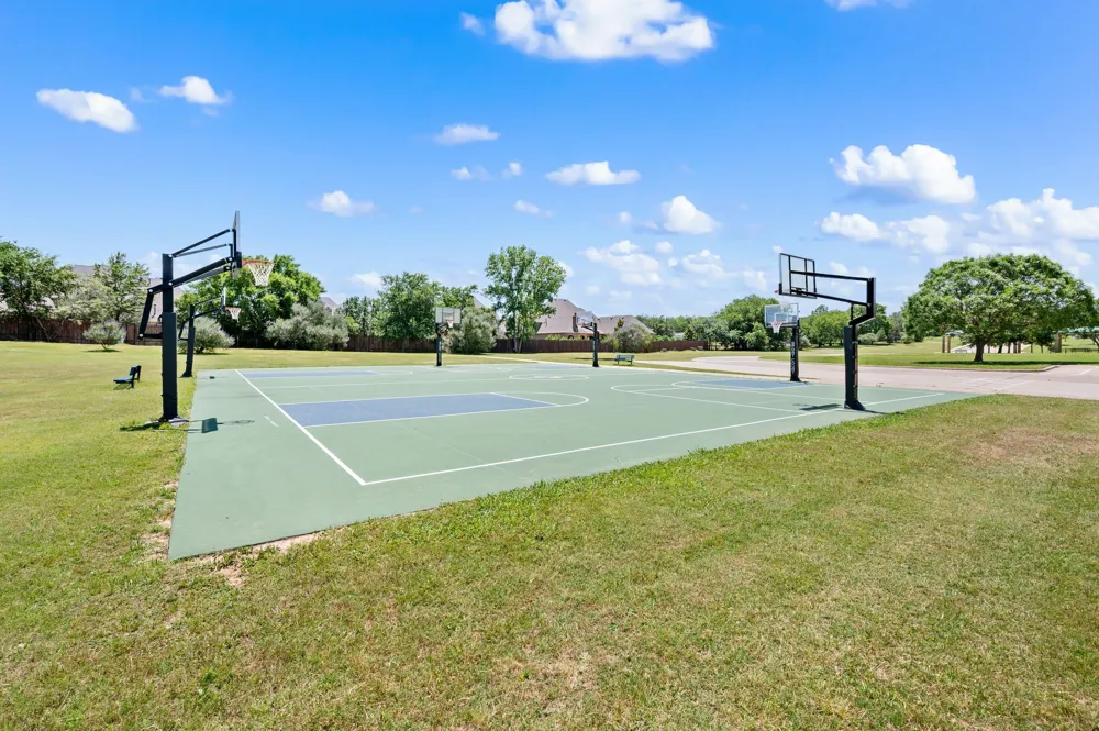 801 Shady Oaks Southlake, TX 76092