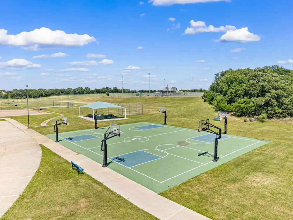 801 Shady Oaks Southlake, TX 76092