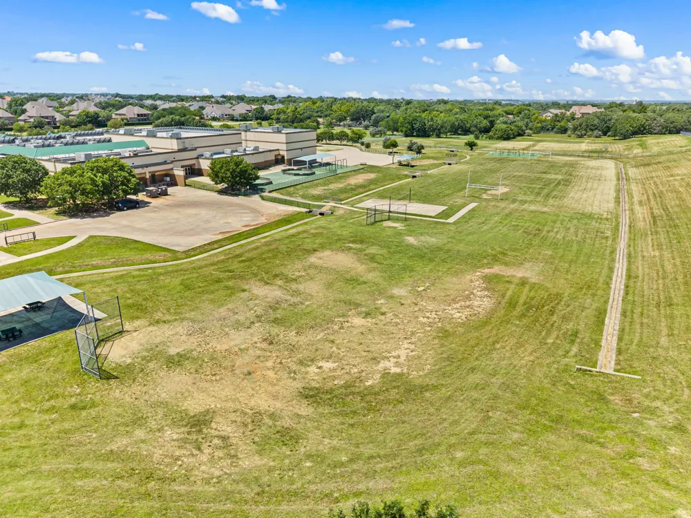 801 Shady Oaks Southlake, TX 76092