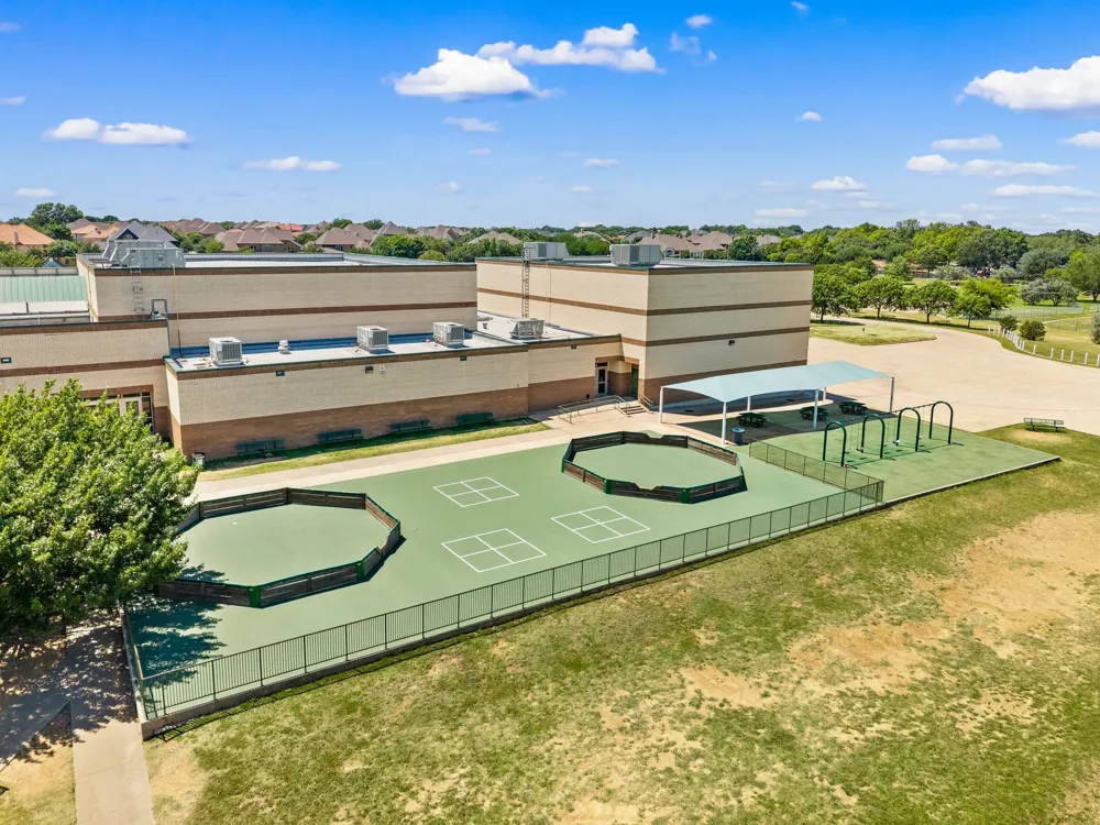 801 Shady Oaks Southlake, TX 76092
