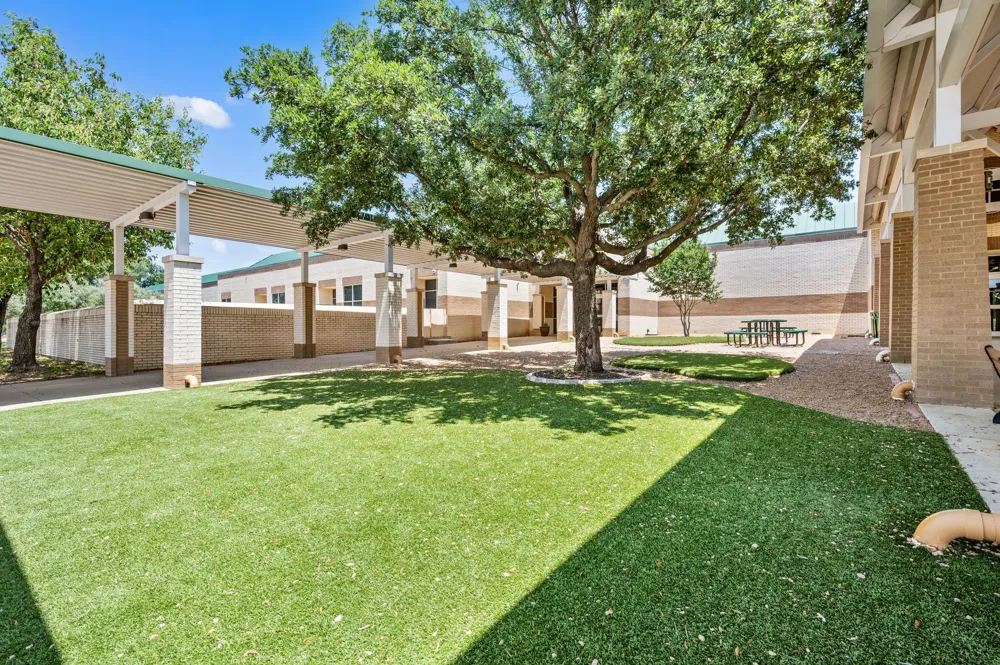 801 Shady Oaks Southlake, TX 76092