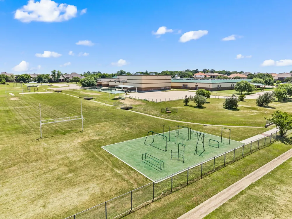 801 Shady Oaks Southlake, TX 76092