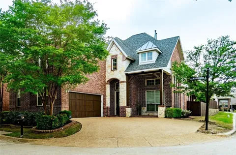 3265 Heatherbrook