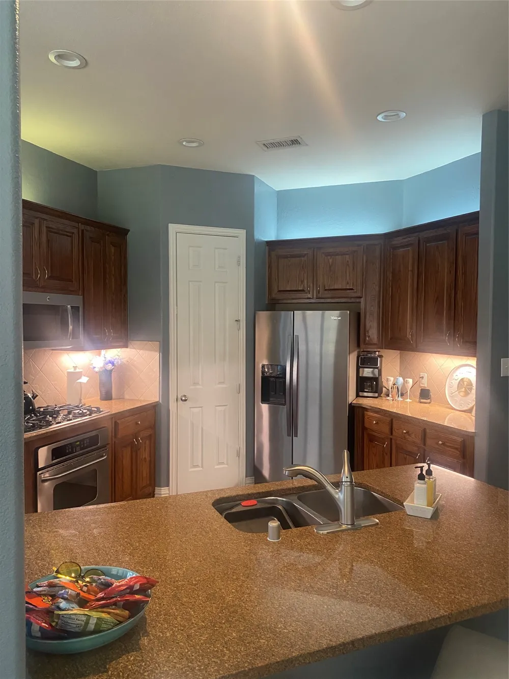 3265 Heatherbrook Richardson, TX 75082