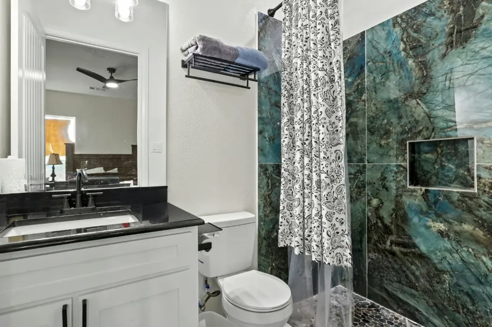 1107 Lily Court Grand Prairie, TX 75104