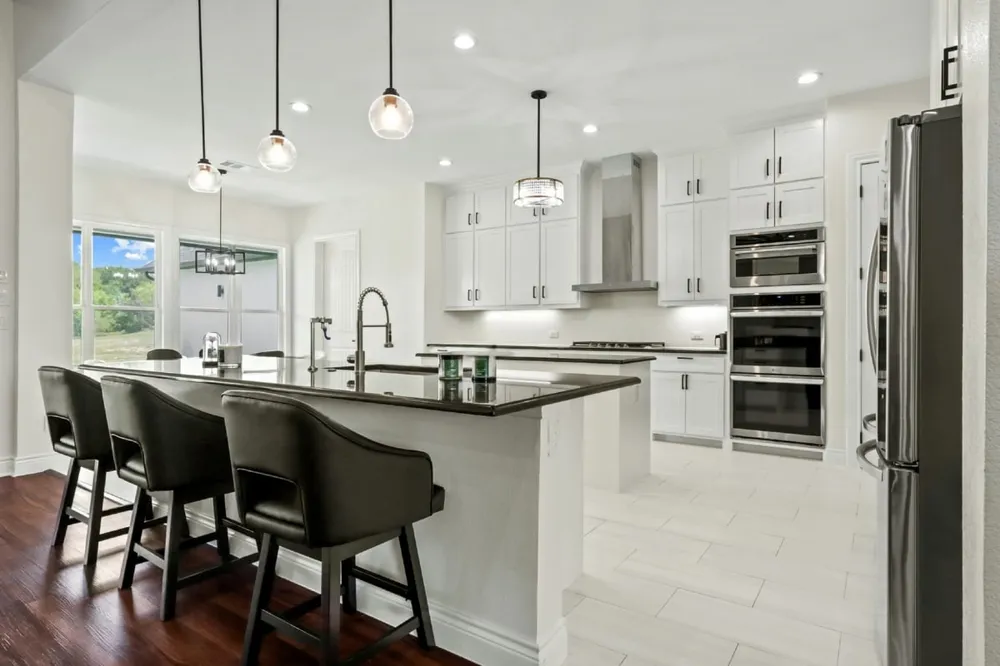 1107 Lily Court Grand Prairie, TX 75104