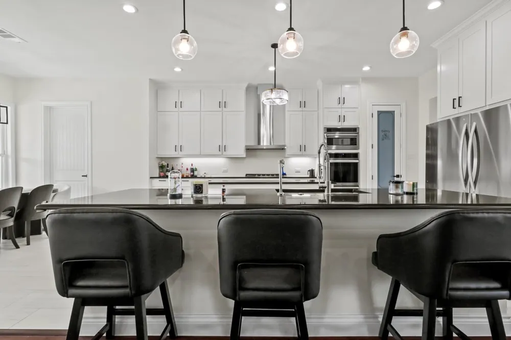 1107 Lily Court Grand Prairie, TX 75104