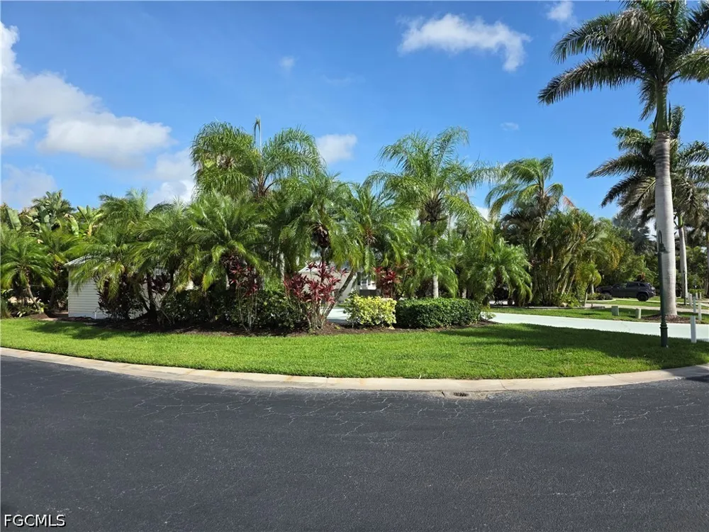 E Riverbend Resort Boulevard Labelle, FL 33935