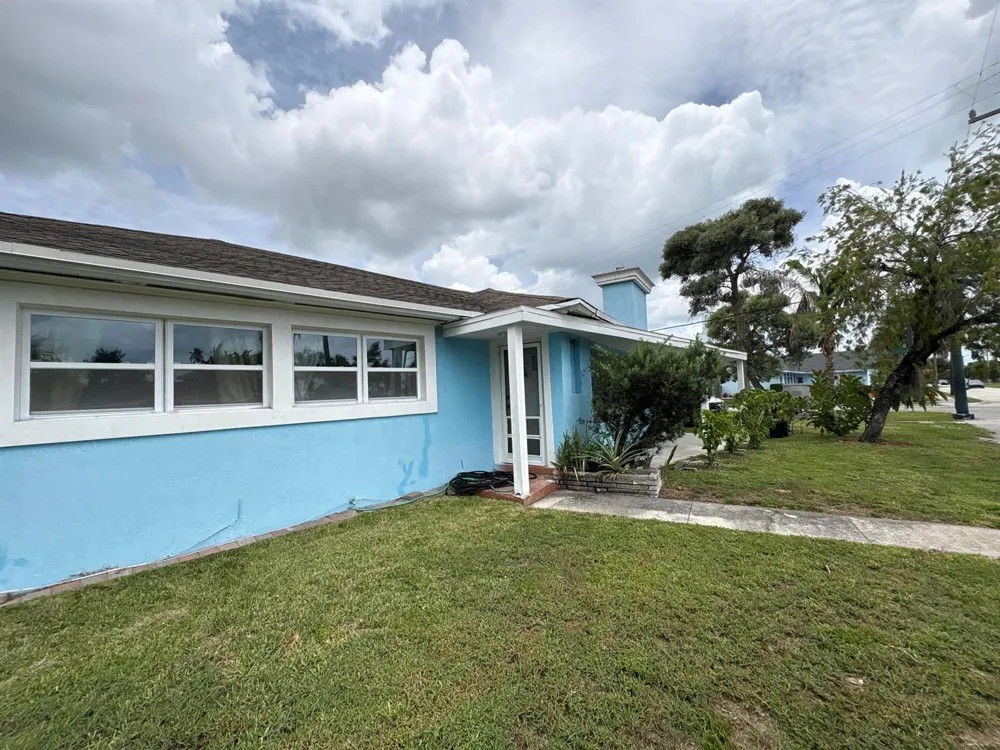 1001 Sunrise Boulevard Fort Pierce, FL 34950
