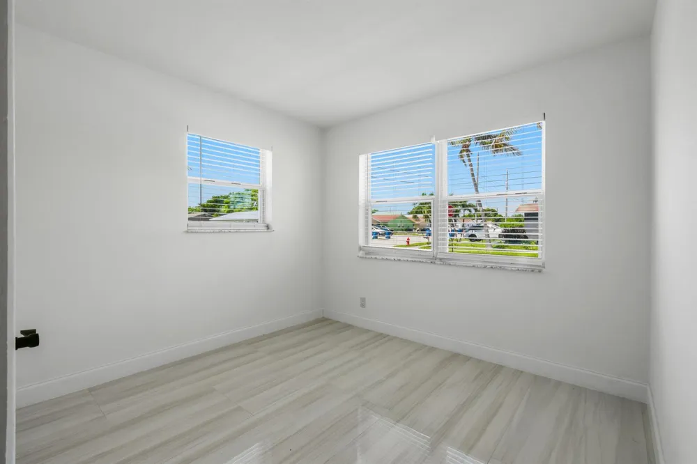 968 W 9TH STREET #B2 Riviera Beach, FL 33404