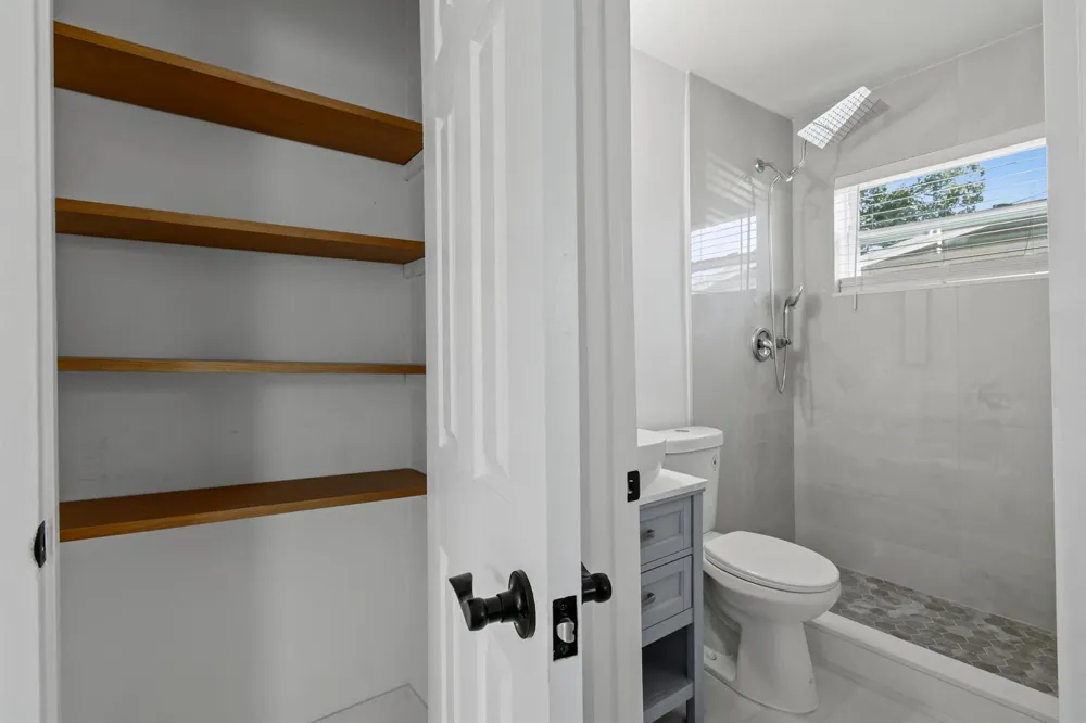 968 W 9TH STREET #B2 Riviera Beach, FL 33404