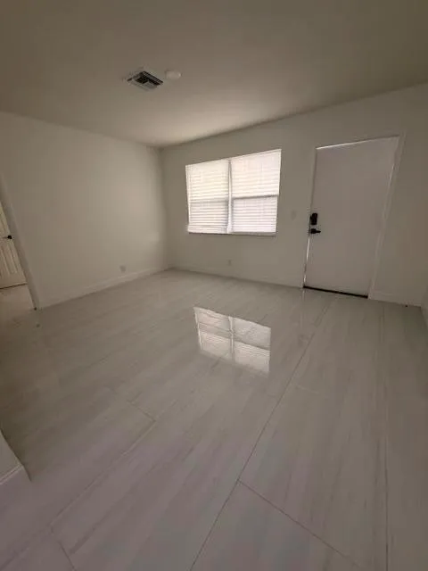 968 W 9TH STREET #B2 Riviera Beach, FL 33404
