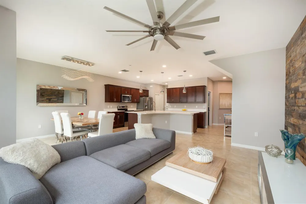 4486 Appleton Circle W Oakland Park, FL 33309