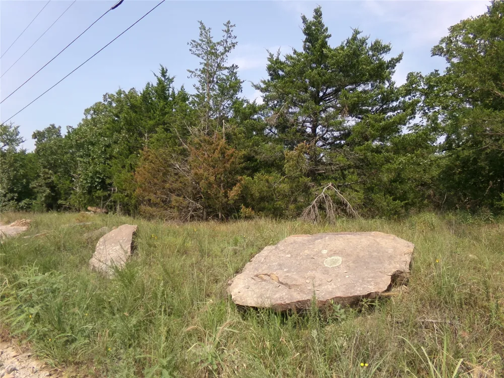 4230 ROAD Eufaula, OK 74432