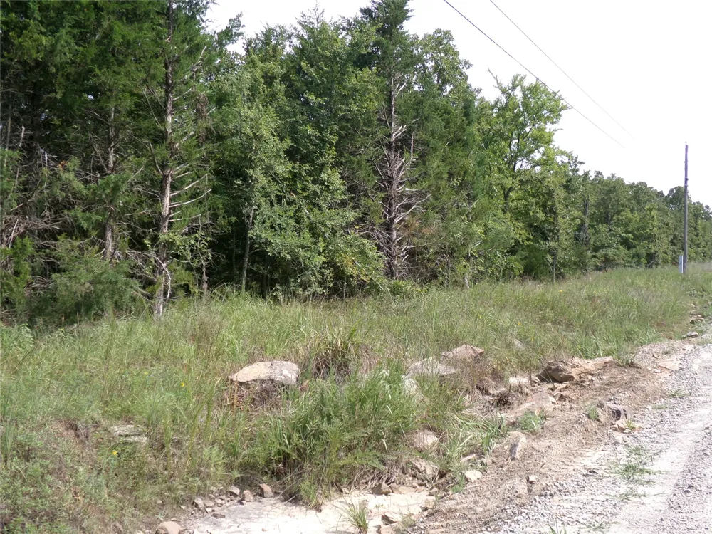4230 ROAD Eufaula, OK 74432