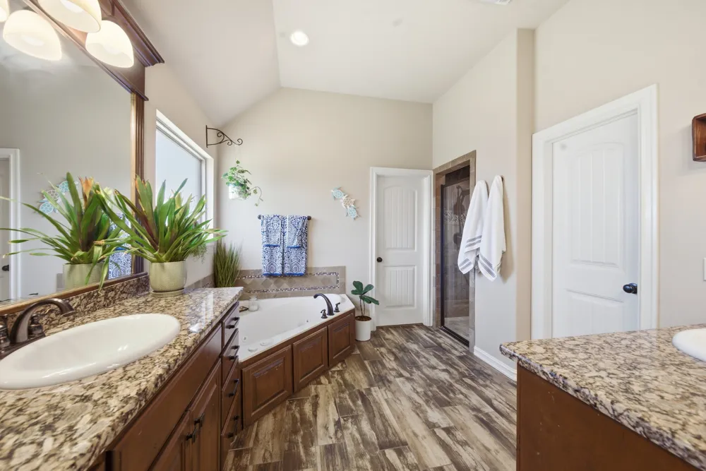 7701 E 82nd Street Owasso, OK 74055