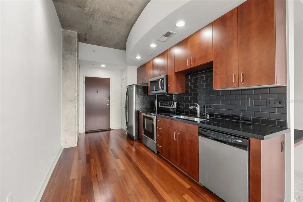 155 S COURT AVENUE #2403 Orlando, FL 32801