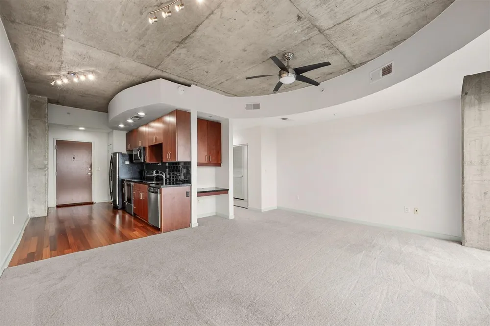 155 S COURT AVENUE #2403 Orlando, FL 32801